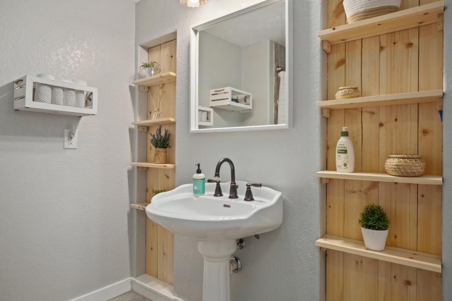 Downtown Studio 1 At Beer Ranch Project Inn Wimberley Exteriér fotografie
